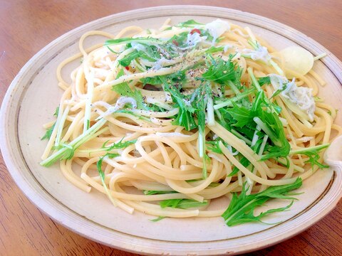 簡単パスタ！じゃこと水菜のペペロンチーノ